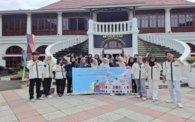 BEM Politeknik Prasetiya Mandiri PSDKU Palembang, lakukan kunjungan kebudayaan ke museum Sultan Mahmud Badaruddin